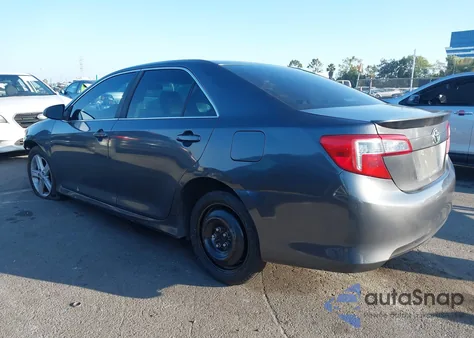 2012 Toyota Camry Se z USA, uszkodzony, nr VIN 4T1BF1FK0CU048208